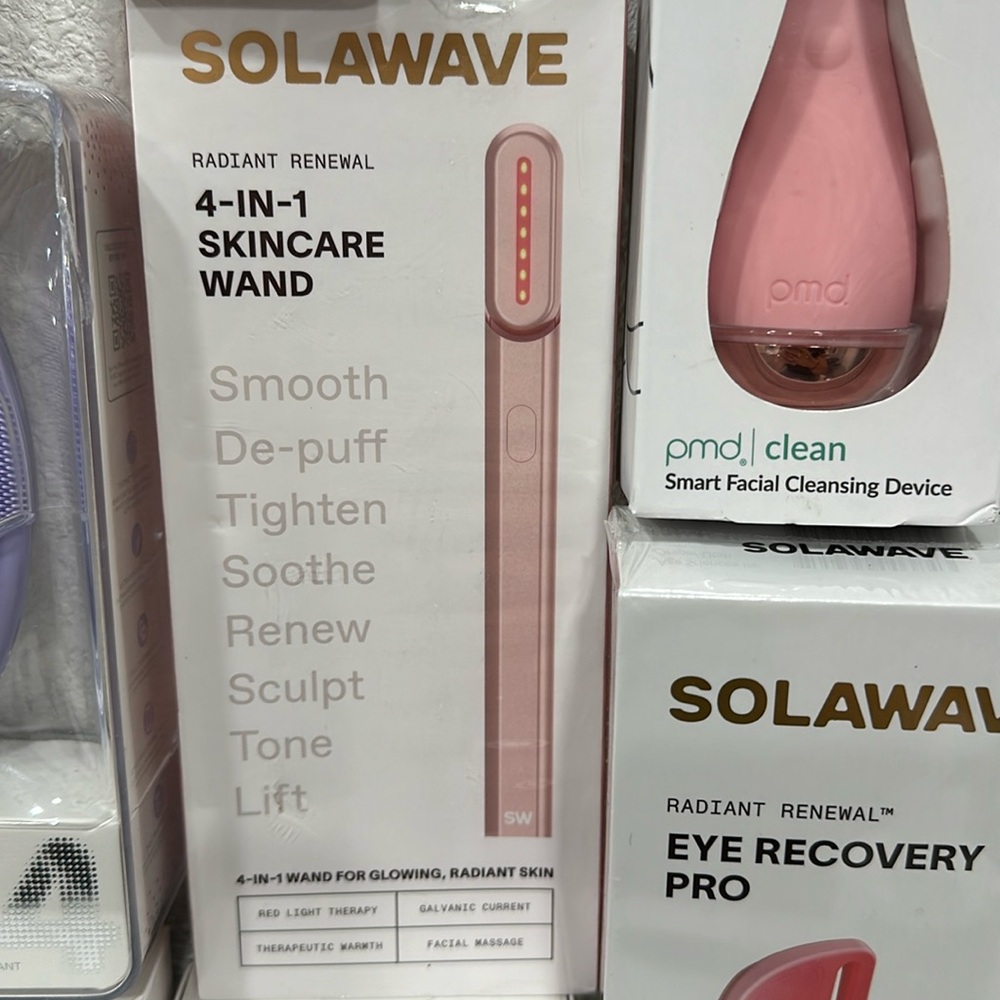 Solawave 4 in 1 wand